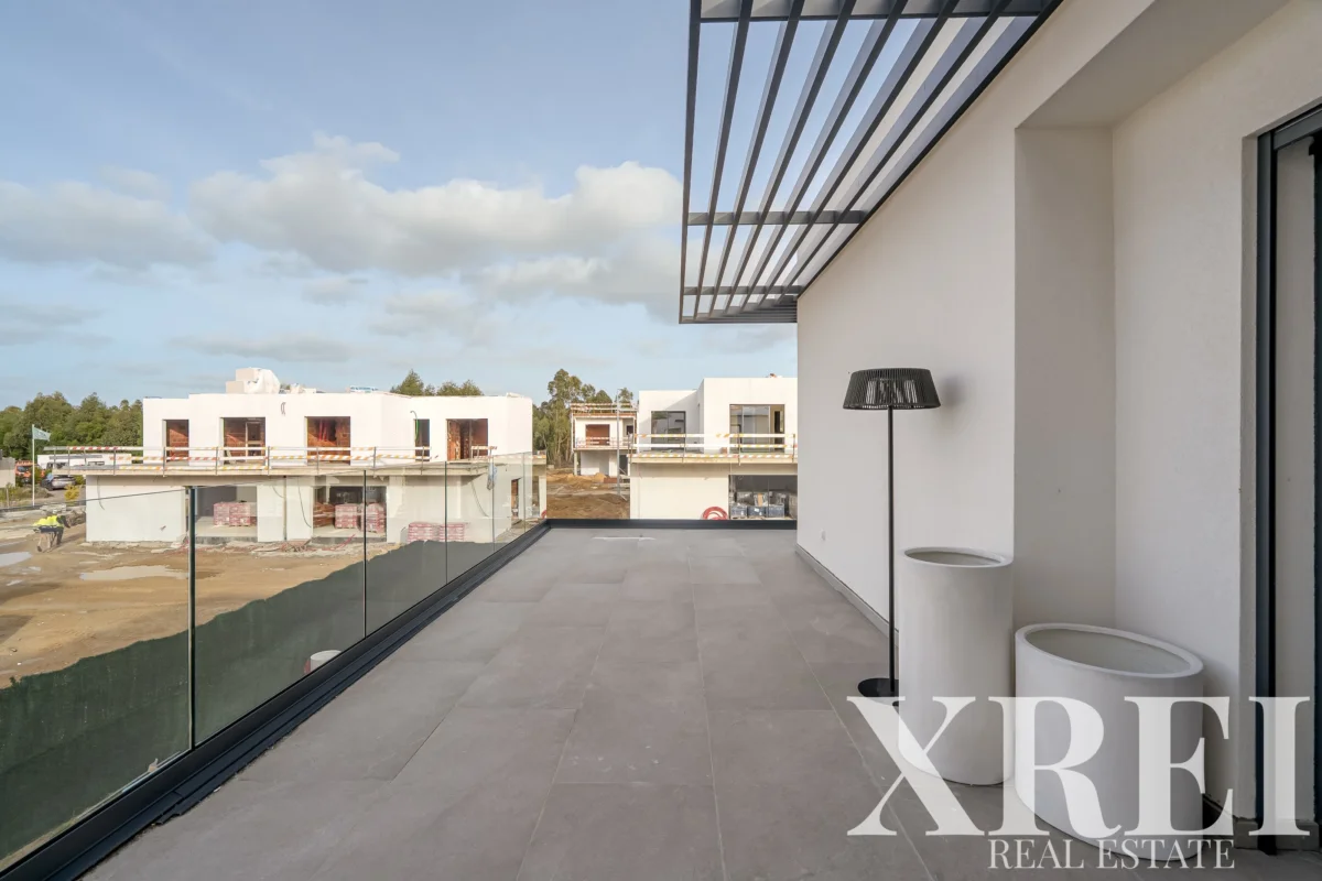 Villa 3-bedroom for sale in Herdade do Meio, Amora, Seixal, Setúbal • X88294