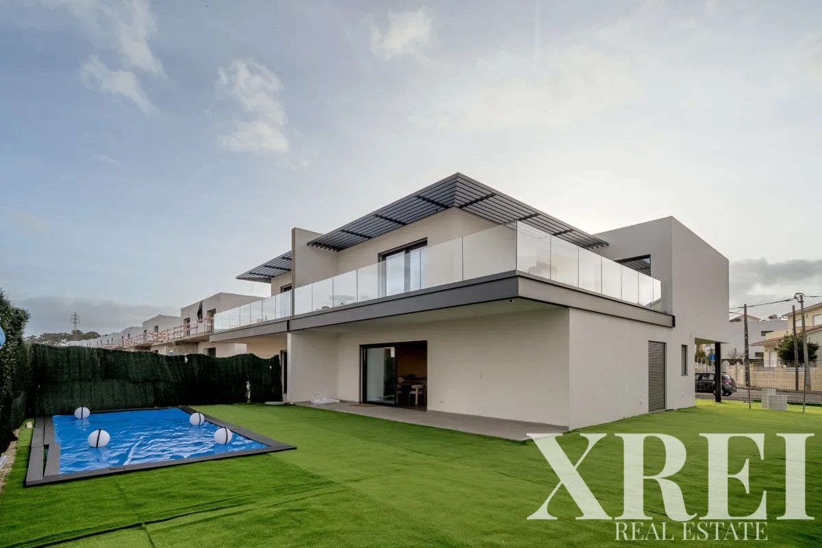 Villa 3-bedroom for sale in Herdade do Meio, Amora, Seixal, Setúbal • X88306