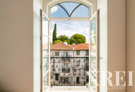 Villa 5-bedroom for sale in Santa Maria Maior, Lisbon &bull; X97444