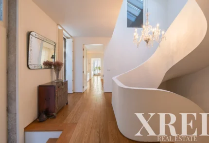 Villa 5-bedroom for sale in Aldoar, Foz do Douro e Nevogilde, Porto &bull; X97446