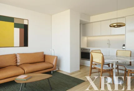 Apartment 1-bedroom for sale in Fernão Magalhães 127, Bonfim, Porto &bull; X97637