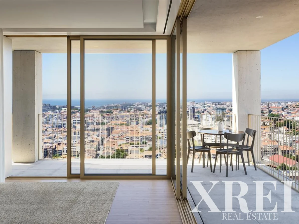 Apartment 1-bedroom for sale in Fernão Magalhães 127, Bonfim, Porto • X97638
