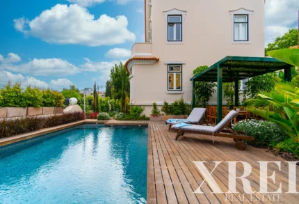 Villa 6-bedroom for sale in Cascais e Estoril, Cascais, Greater Lisbon &bull; X97439