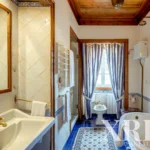 Villa 2-bedroom for sale in Carnide, Lisbon &bull; X98118 - gallery image