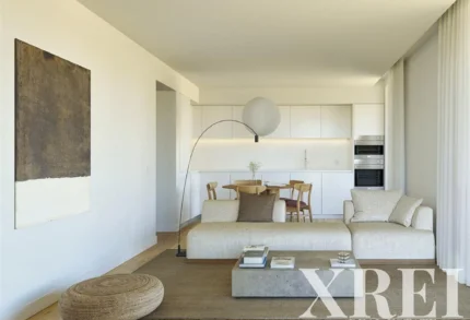 Apartment 1-bedroom for sale in Fernão Magalhães 127, Bonfim, Porto &bull; X78019