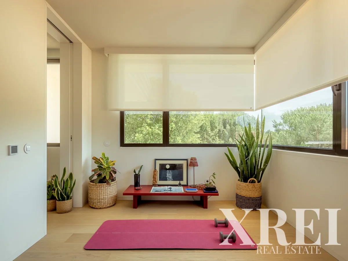 Villa 5-bedroom for sale in Quinta do Conde, Sesimbra, Setúbal • X98216