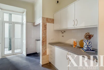 Apartment 2-bedroom for sale in Campo de Ourique, Lisbon &bull; X97852