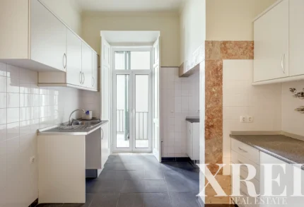 Apartment 2-bedroom for sale in Campo de Ourique, Lisbon &bull; X97852