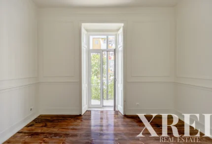 Apartment 2-bedroom for sale in Campo de Ourique, Lisbon &bull; X97854
