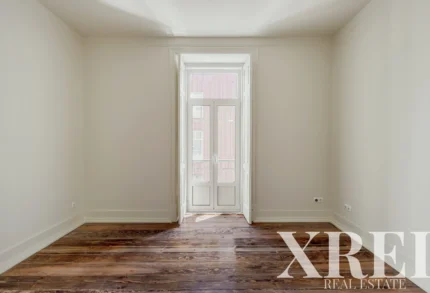Apartment 3-bedroom for sale in Campo de Ourique, Lisbon &bull; X97855