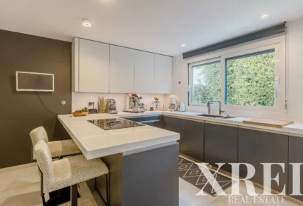 Villa 4-bedroom for sale in Cascais e Estoril, Cascais, Greater Lisbon &bull; X85917