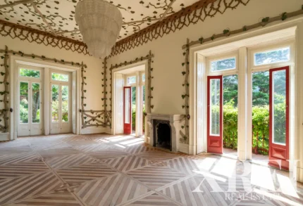 Villa 4-bedroom for sale in S.Maria e S.Miguel, S.Martinho, S.Pedro Penaferrim, Sintra, Greater Lisbon &bull; X98443