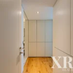 Apartment 3-bedroom for sale in Santo António, Lisbon • X98463 - gallery image