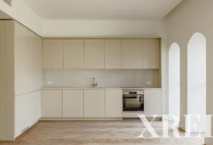 Apartment 2-bedroom for sale in Beato, Lisbon &bull; X85514