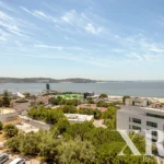 Apartment 2-bedroom for sale in Algés, Linda-a-Velha e Cruz Quebrada-Dafundo, Oeiras, Greater Lisbon • X98989 - gallery image