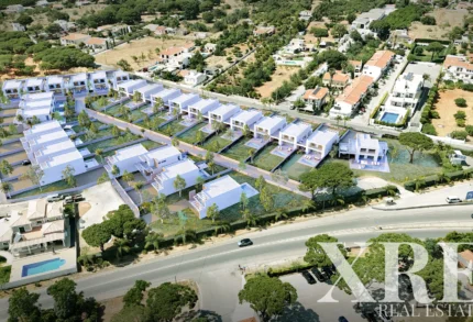 Villa 3-bedroom for sale in Oliveiras Residence, Quarteira, Loulé, Algarve &bull; X99679