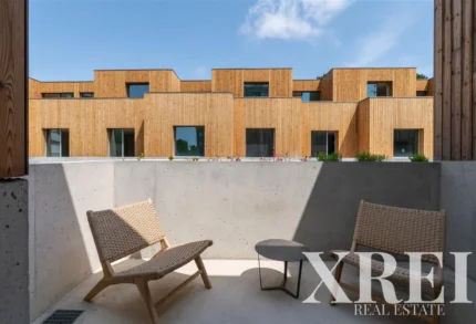 Villa 4-bedroom for sale in As Camélias, Ramalde, Porto &bull; X83894