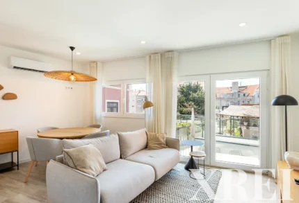 Apartment 2-bedroom for sale in Arroios, Lisbon &bull; X98633