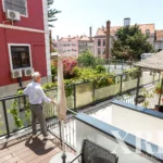Apartment 2-bedroom for sale in Arroios, Lisbon • X98633 - gallery image