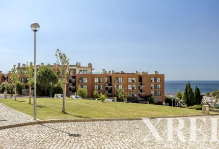 Apartment Studio for sale in Sesimbra (Castelo), Sesimbra, Setúbal &bull; X99354