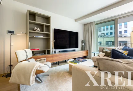 Apartment 2-bedroom for sale in Santo António, Lisbon &bull; X99619