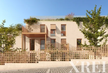 Apartment 2-bedroom for sale in Vila Graça, São Vicente, Lisbon &bull; X98085