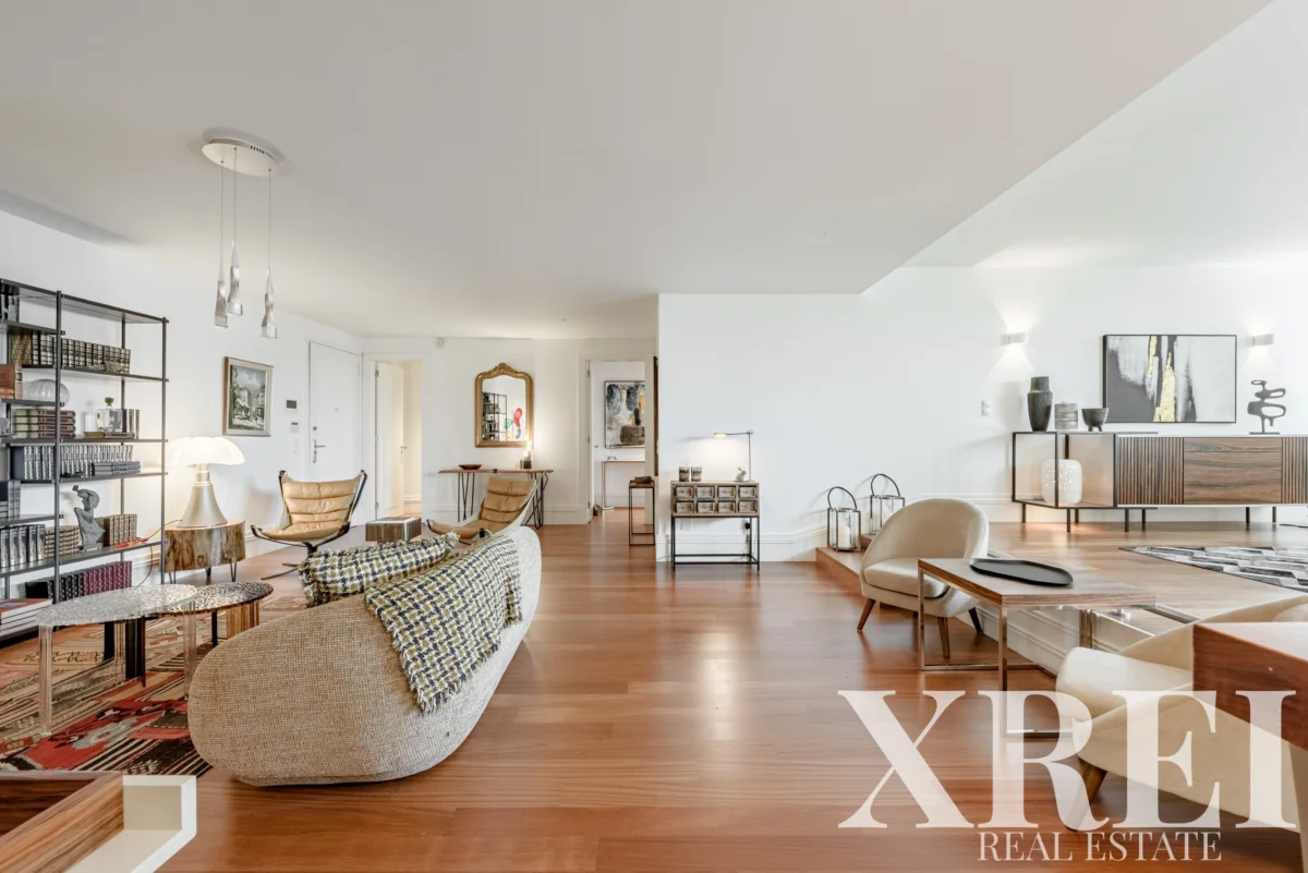 Apartment 3-bedroom for sale in Aliados 107, Avenida dos Aliados, Santo Ildefonso, Sé, Miragaia, São Nicolau e Vitória, Porto • X89801