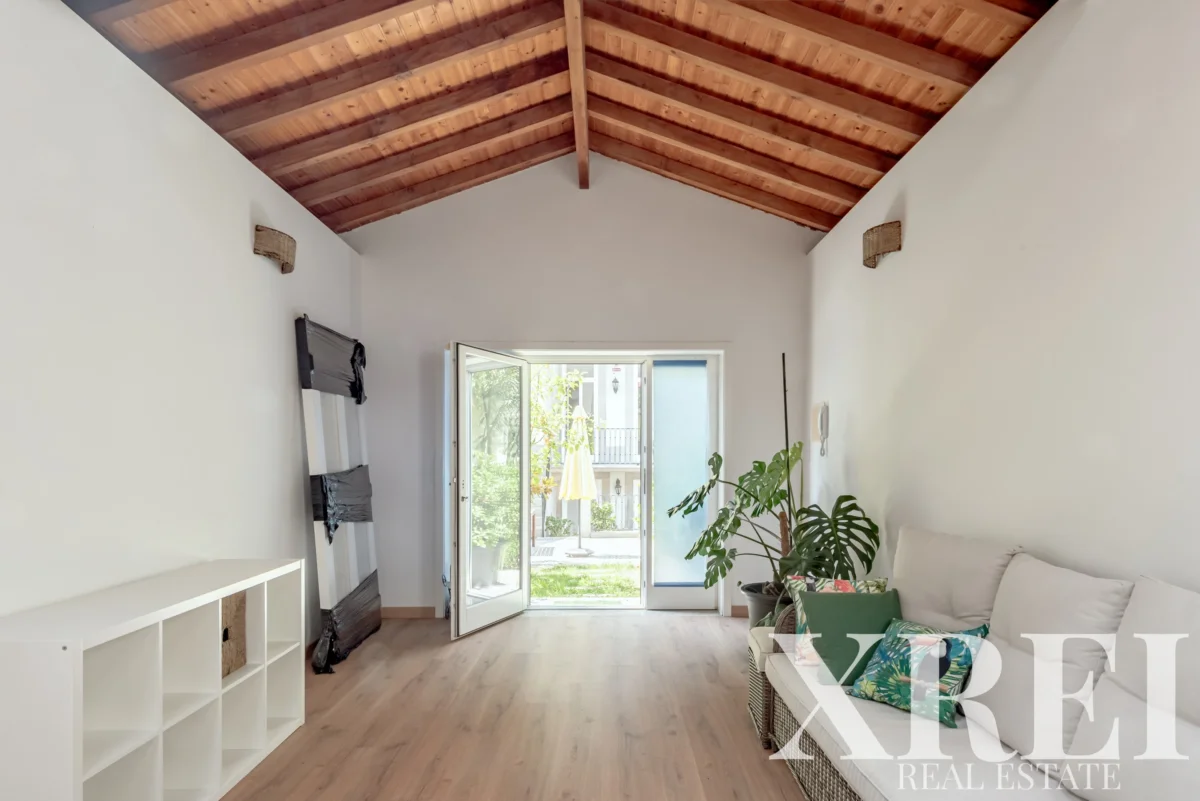Duplex Apartment 2-bedroom for sale in Bonfim, Porto &bull; X99718