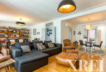 Apartment 4-bedroom for sale in Campo de Ourique, Lisbon &bull; X100148