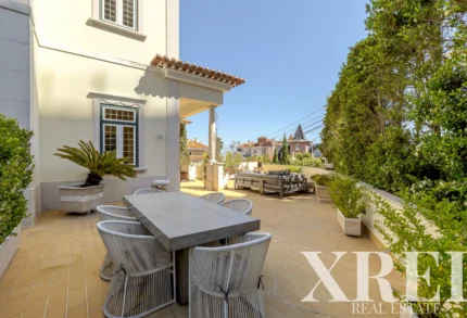 Apartment 3-bedroom for sale in Cascais e Estoril, Cascais, Greater Lisbon &bull; X100154