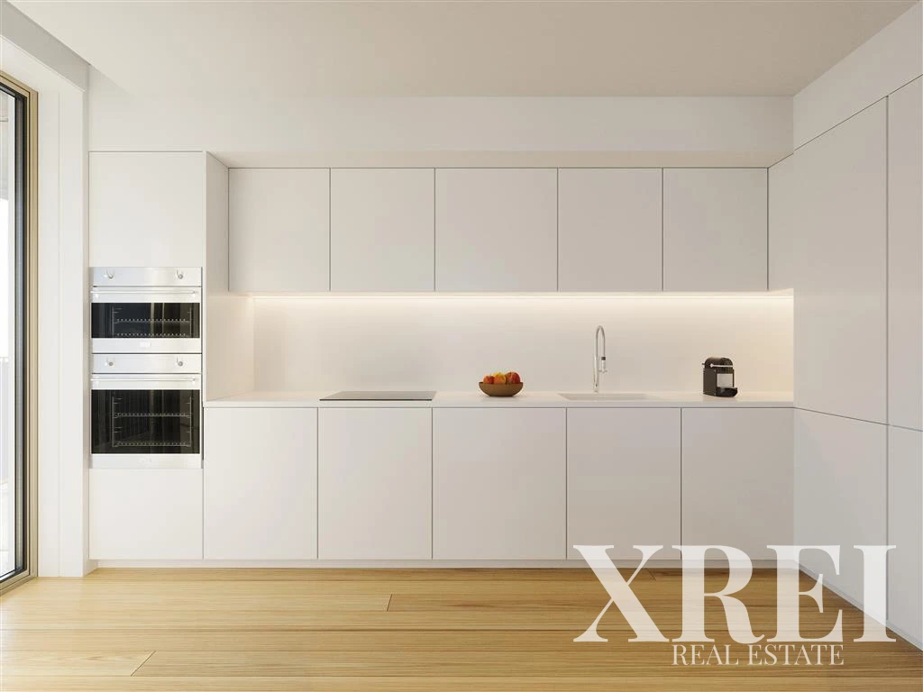 Apartment 3-bedroom for sale in Fernão Magalhães 127, Bonfim, Porto &bull; X78167