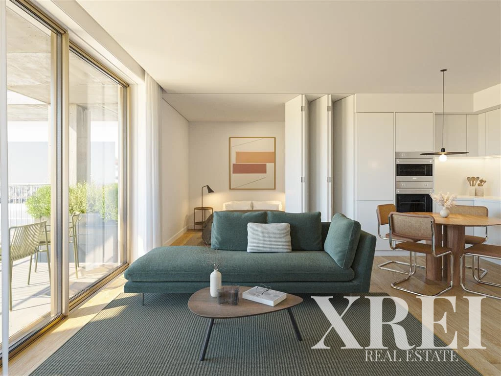 Apartment 3-bedroom for sale in Fernão Magalhães 127, Bonfim, Porto &bull; X78159