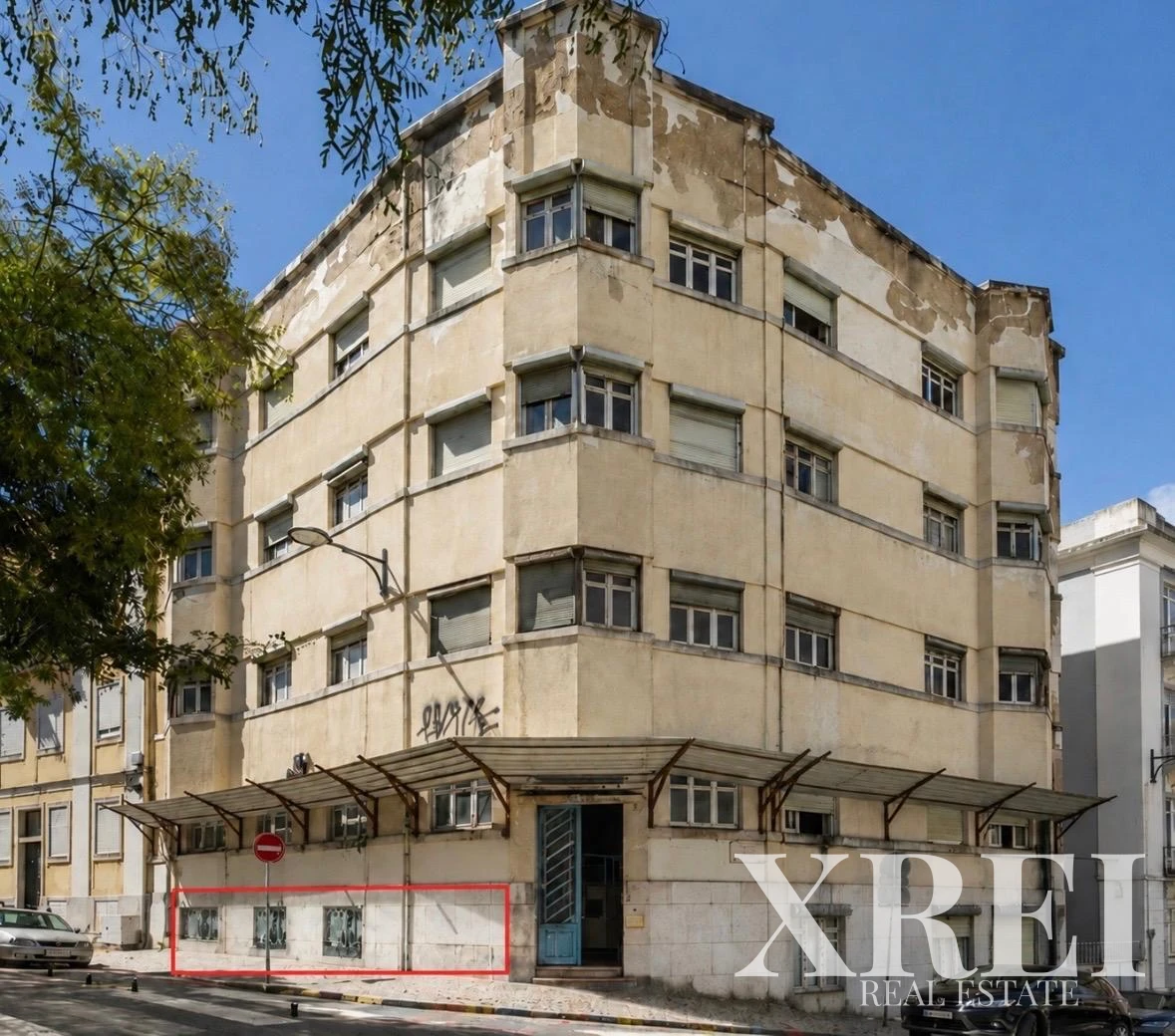 Apartment 2-bedroom for sale in Arroios, Lisbon &bull; X100188