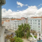 Apartment 3-bedroom for sale in Arroios, Lisbon &bull; X100208 - gallery image
